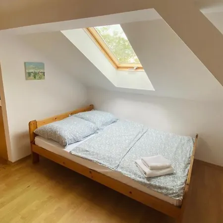 Batawia Guest house