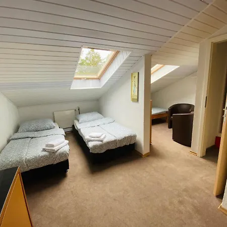 Batawia Guest house *