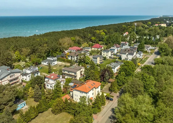 ゲストハウス Batawia 3*