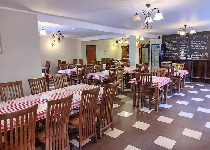 Batawia ゲストハウス 3*