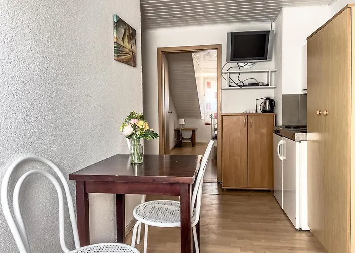 ゲストハウス Batawia