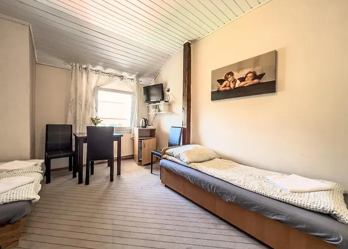 ゲストハウス Batawia Łazy