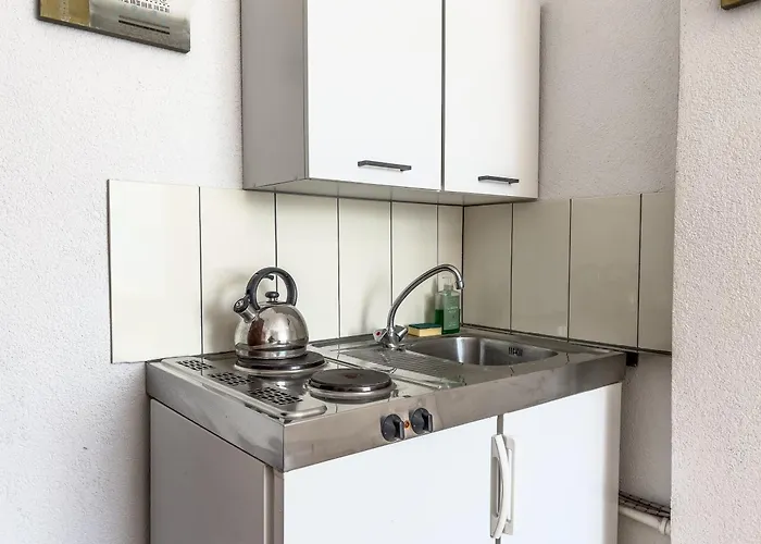 ゲストハウス Batawia Łazy