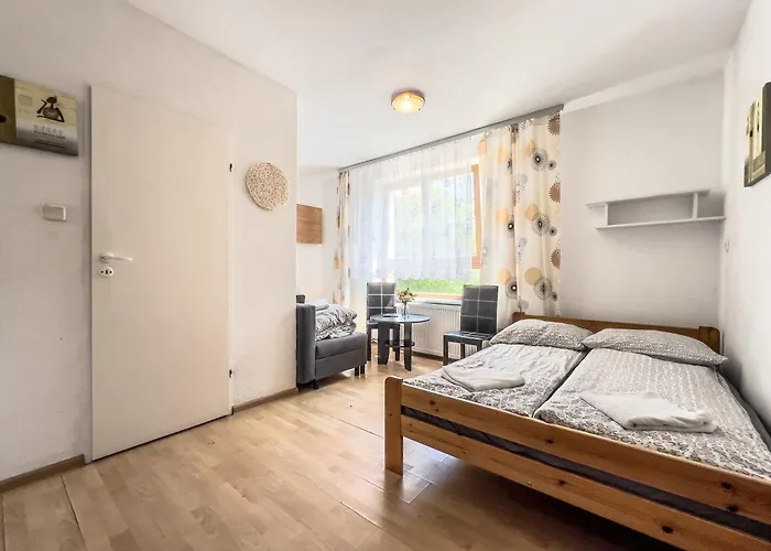 Batawia ゲストハウス